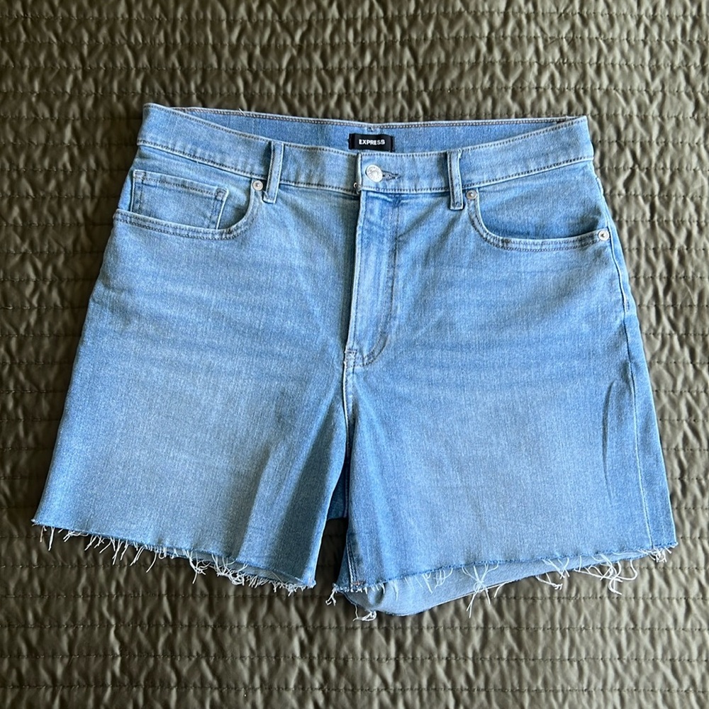 Express Shorts High Rise Midi length Jean Denim High Waist Shorts